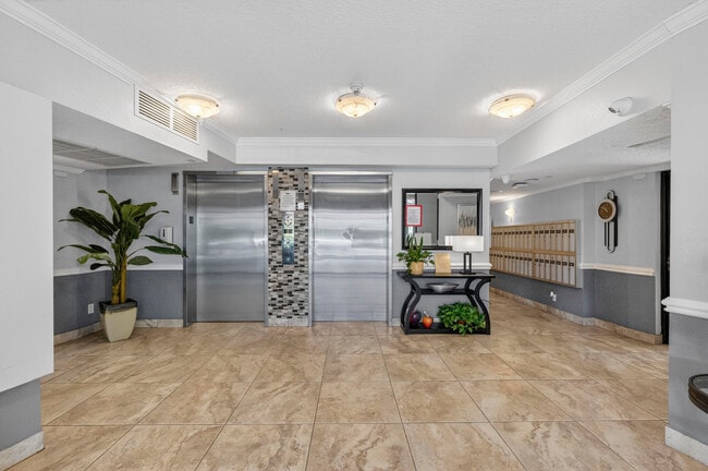 Photo - 3499 Oaks Way Unit 703