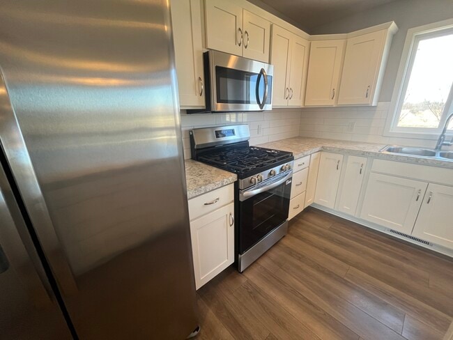 Photo - 3865 Elm Ridge Dr