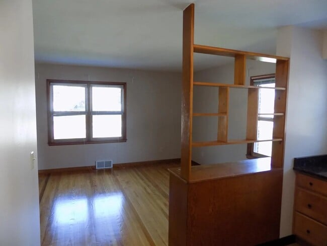 Photo - 417 S 7th St Unit #1