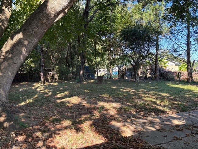 5259 Cedar Bluff Dr