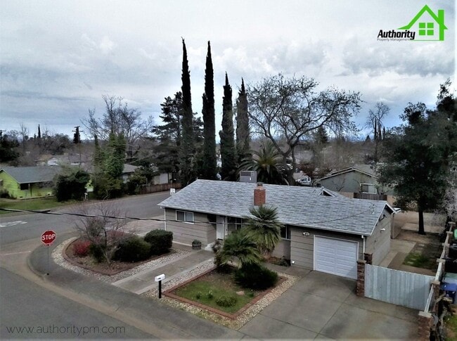 3909 Mercury Dr