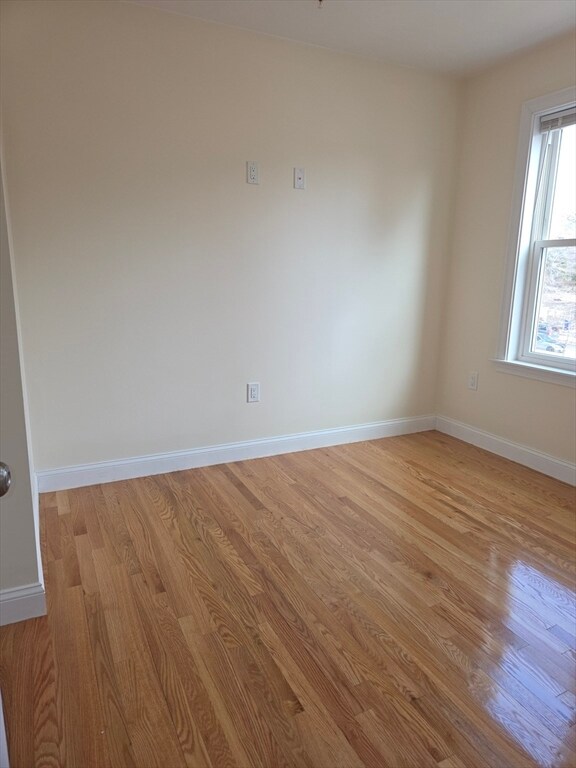 Photo - 49 Woodcliff St Unit 3