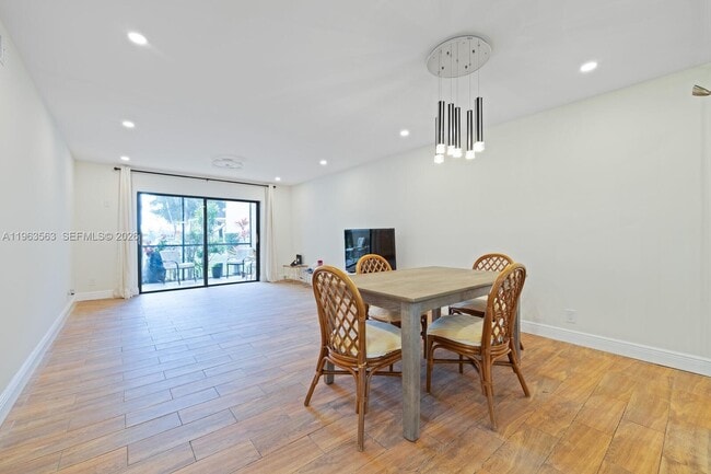 Photo - 200 Gate Rd Unit 102