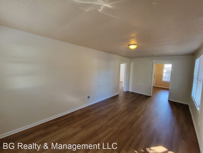 Photo - 2 br, 1 bath House - 2426 Rose St.