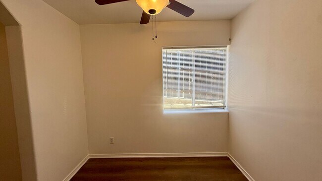 Photo - Charming Jr. 1 Bedroom 1 Bath Rental Available in Alpine