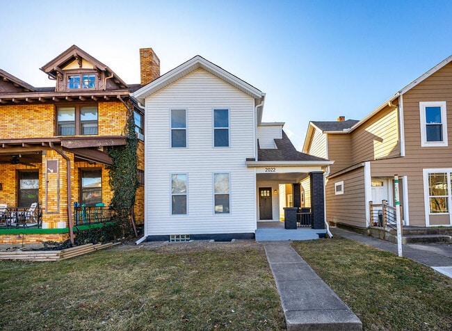 Photo - 2022 Central Ave