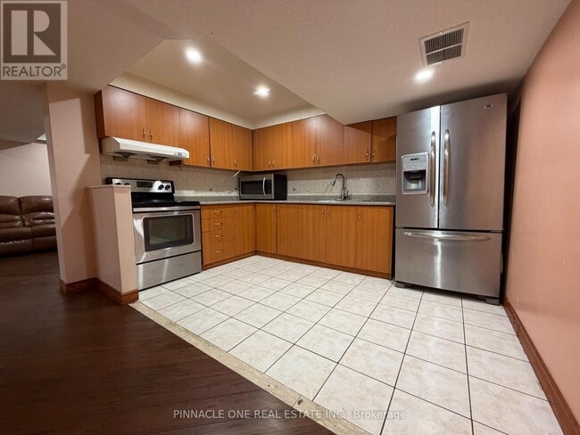 Photo - 564 Military Trail