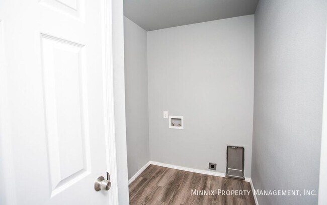 Photo - 1102 N Englewood Ave