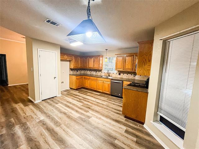 Photo - 1707 Bertram Dr