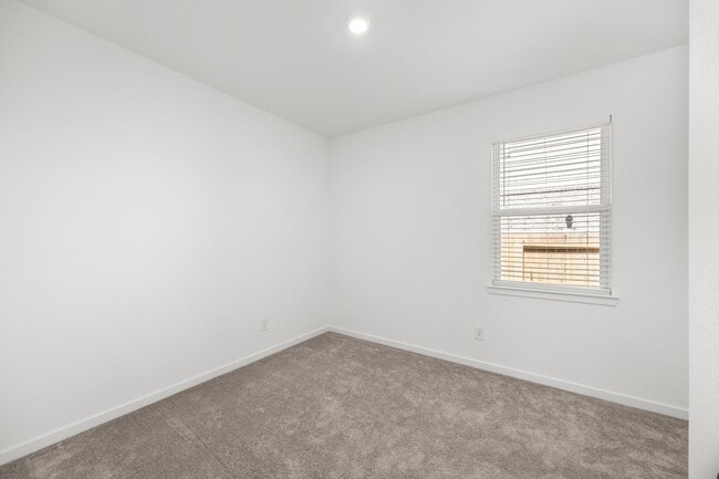 Building Photo - 9715 Bixby Crk Dr