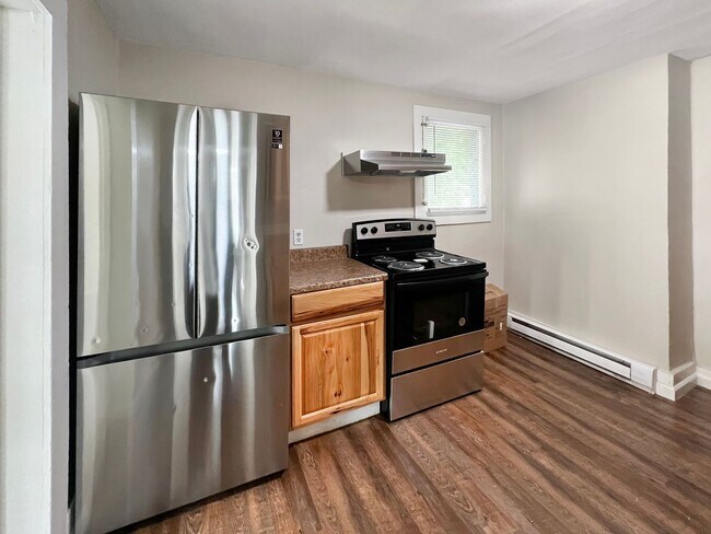 Photo - 200 Danis St Unidad 2nd floor