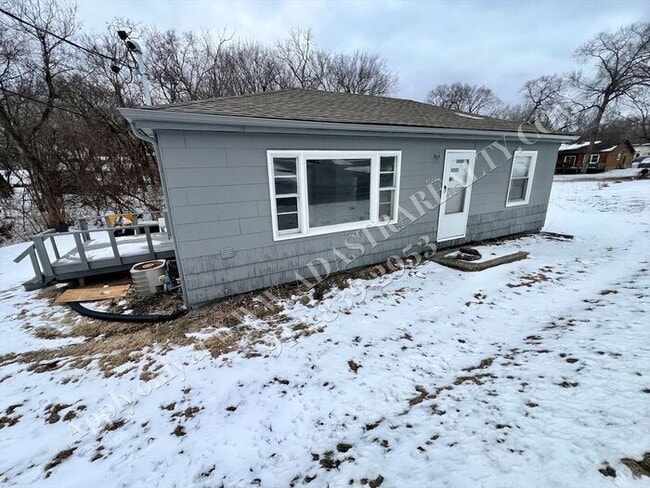 Photo - Updated 2 Bedroom 1 Bath House in North KC-Coming SOON!!