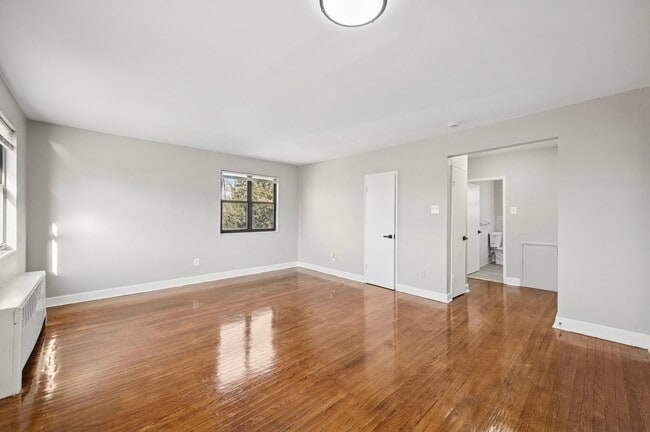 Photo - 131 Forest Ave Unidad 7C