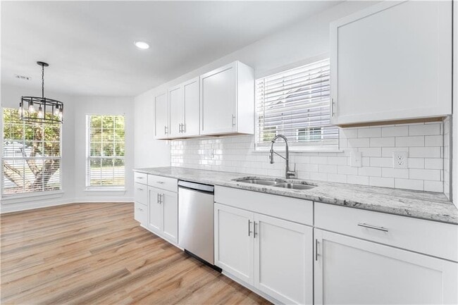 Photo - 1209 Spring St