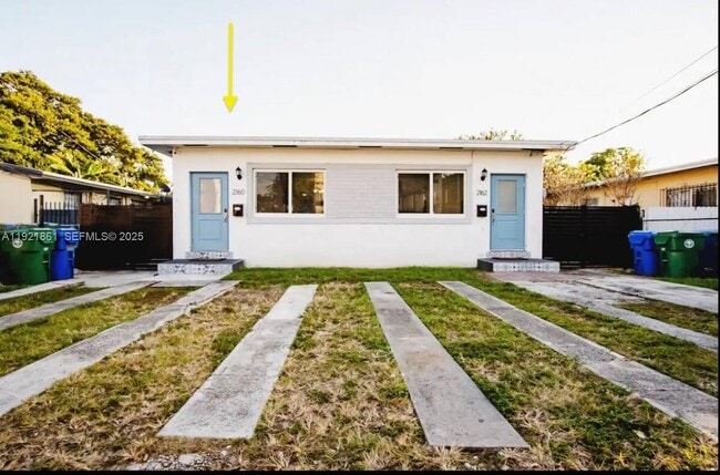 Building Photo - 2160 NW 18th Terrace Unit 2160