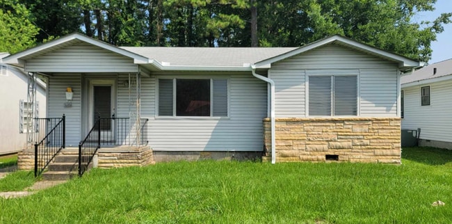 Building Photo - Charming 3 bed & 1 bath located in Gadsden!