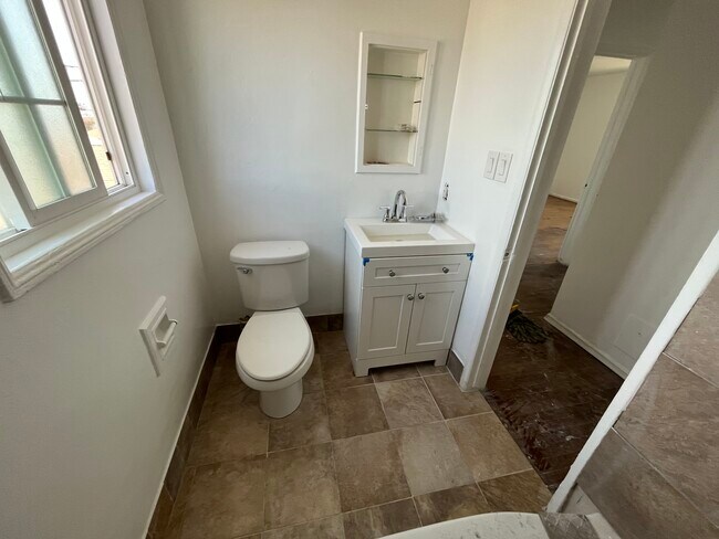 Photo - 10244 S Van Ness Ave Unit 102nd Duplex