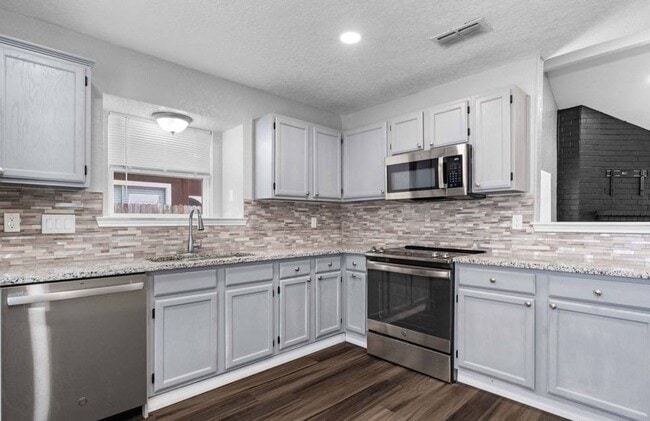 Photo - 6909 Quail Lake Dr