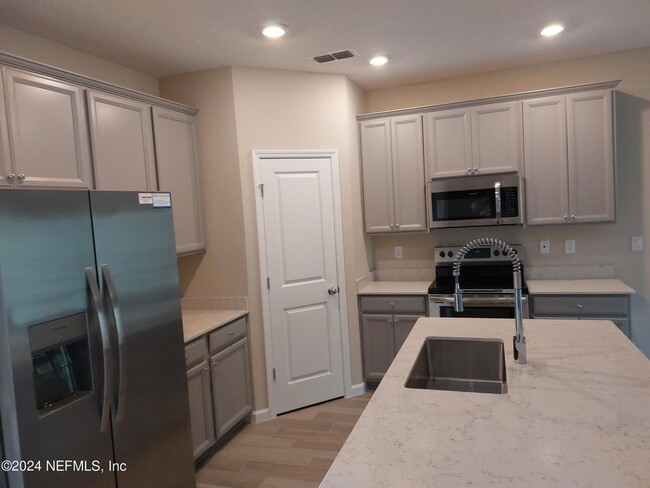 Photo - 12866 Josslyn Ln Unit 12866 Josslyn Ln (TP)
