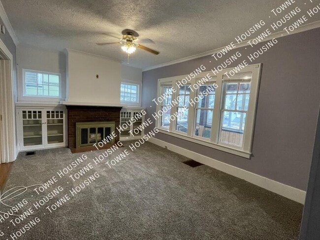 Photo - 640 Magee Ave Unit 1