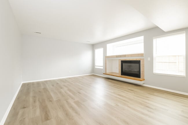 Photo - 4804 N Lisbon St