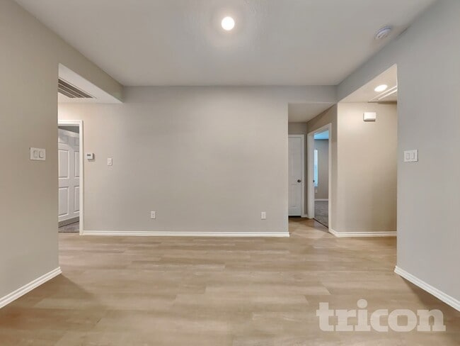 Photo - 11151 N Lake Mist Ln