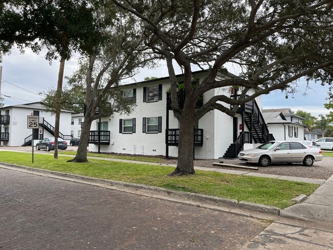 Photo - Port Tampa Flats