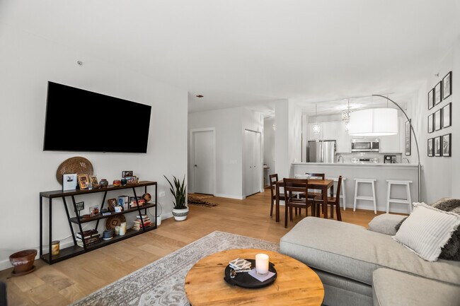 Photo - 100 E 14th St Unit 708