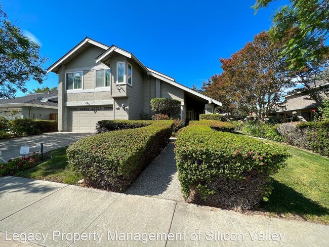 5 br, 3 bath House - 4370 Sedge Street - 5 br, 3 bath House - 4370 Sedge Street