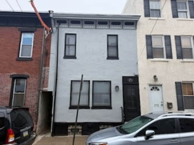 Building Photo - Great updated 3 Bedroom Row home in Manayunk for rent $2,200/month