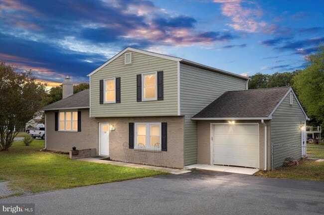 Building Photo - 10506 Circle 1 Dr Rental