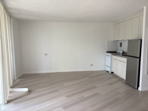 Photo - 750 Amana St Unidad 1405