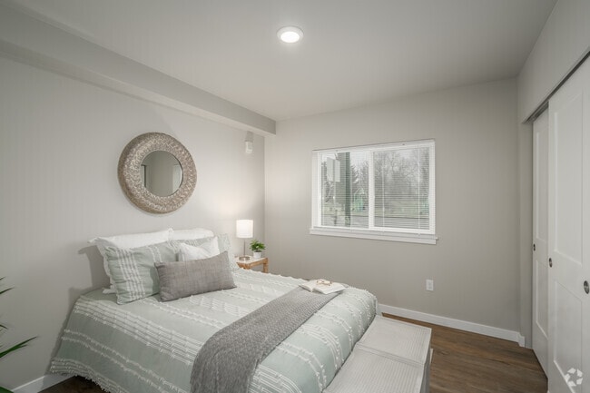 2BR, 2BA - 958SF - Bedroom - The Valley