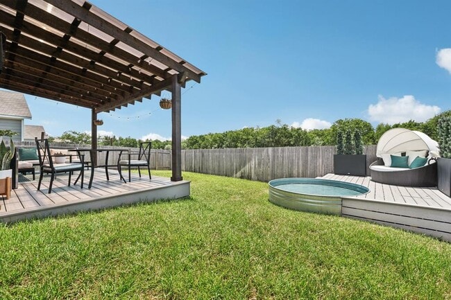 Building Photo - 6013 Eden Dr Rental