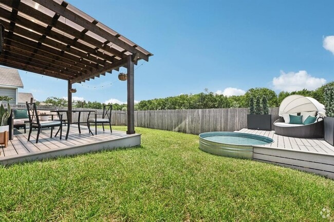 Building Photo - 6013 Eden Dr Rental