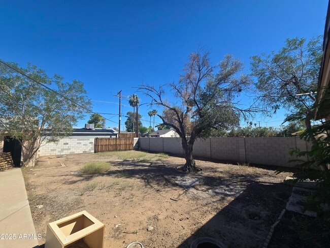 Photo - 3845 N 15th Ave