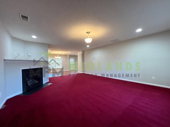 Photo - 101 Baltic Ct