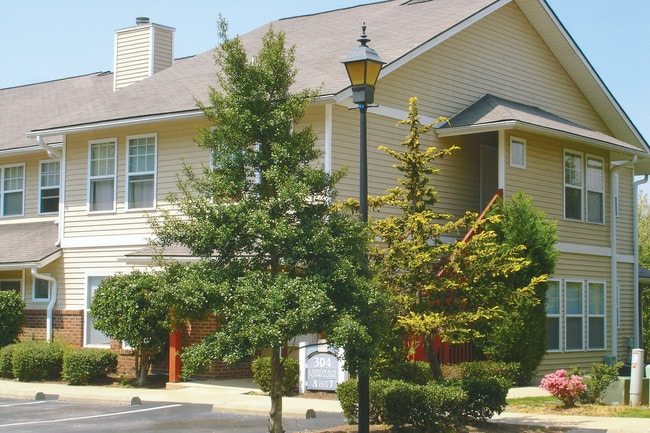 Photo - Chadwick Square Apartments