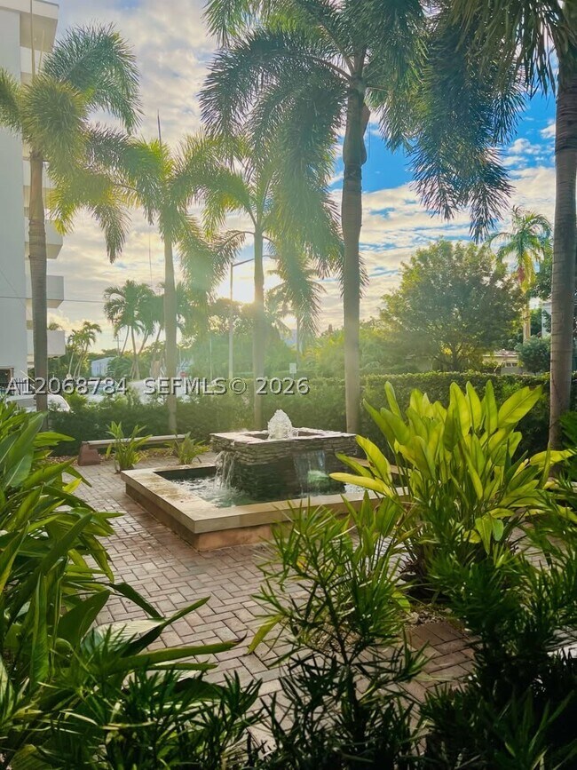 Photo - 1045 10th St Unit 704