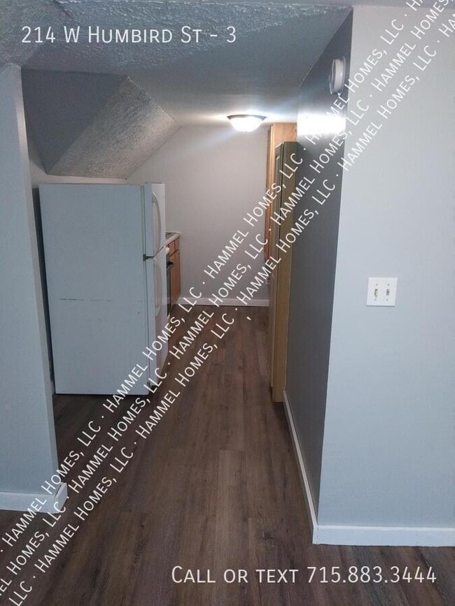 Photo - 214 W Humbird St Apartment Unit 3