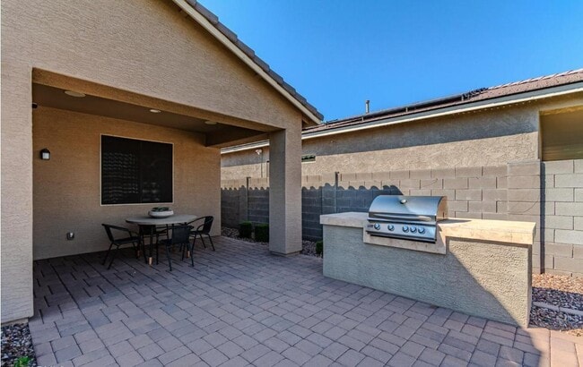 Photo - 5059 N 183rd Ln