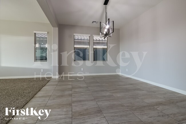 Photo - 19621 W Grant St