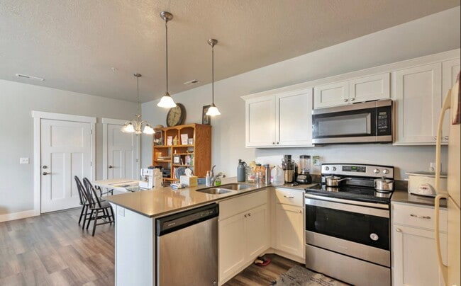 Photo - 13239 Dominica Ln Unit 202