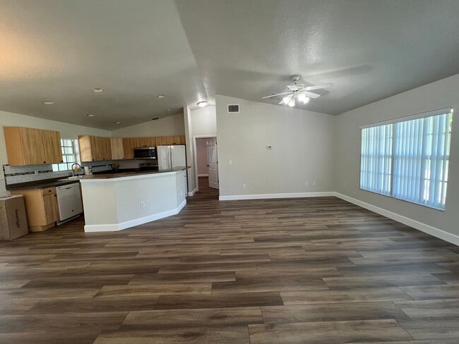 Photo - ($2,195) * ANNUAL ** Pool ** 3 Bed / 2 Bat...