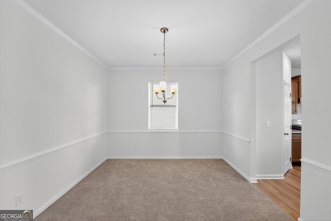 Photo - 233 Bloomfield Cir