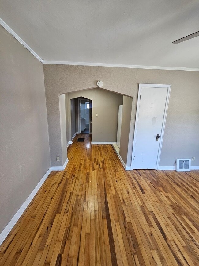 5824 Grand Ave Unit 5826