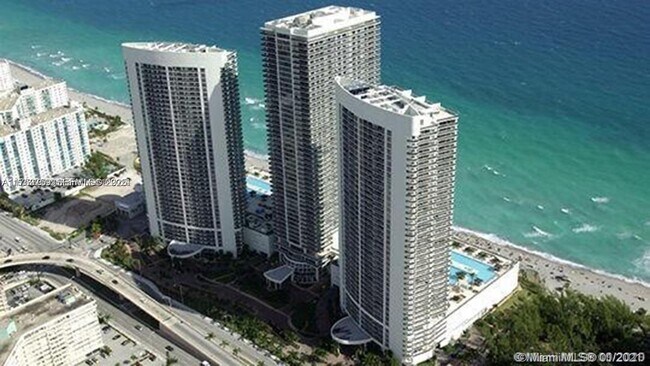 Photo - 1830 S Ocean Dr Unidad 3208