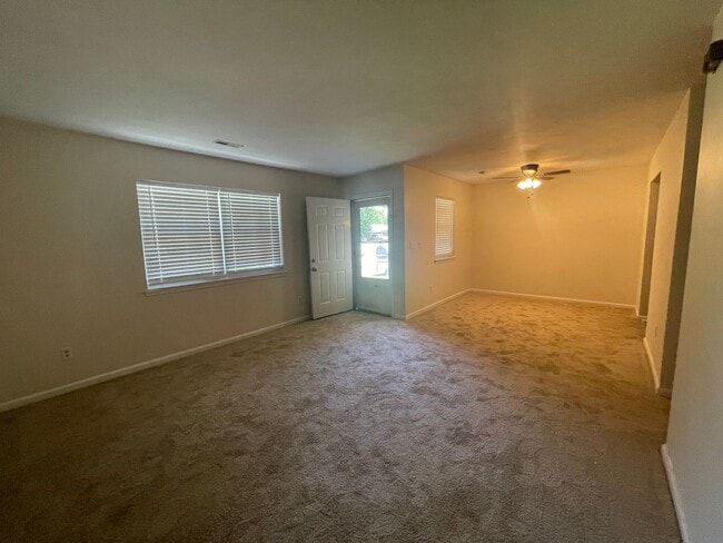 Photo - HAR4613#-CMW Unit HAR4613#B