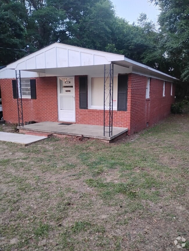 Building Photo - 3103 Bolton St Rental