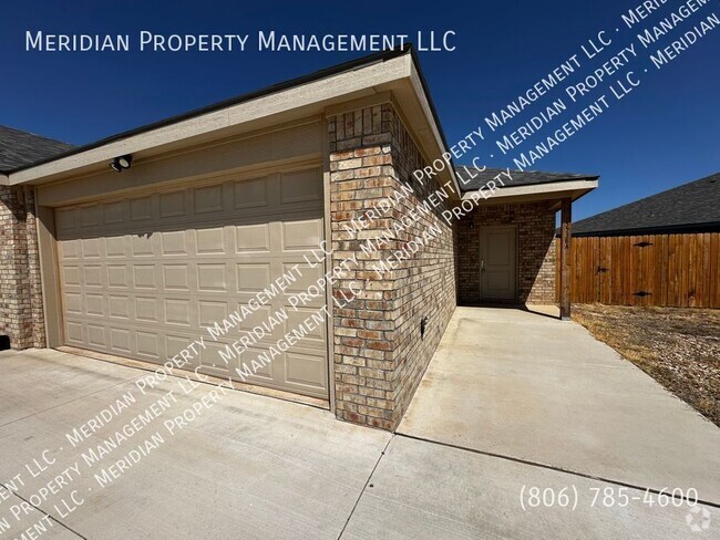 Building Photo - Three bed, Three bath Near TTU Unit A Rental